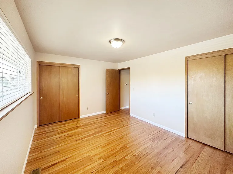 1253 NE 104th St — Photo 10