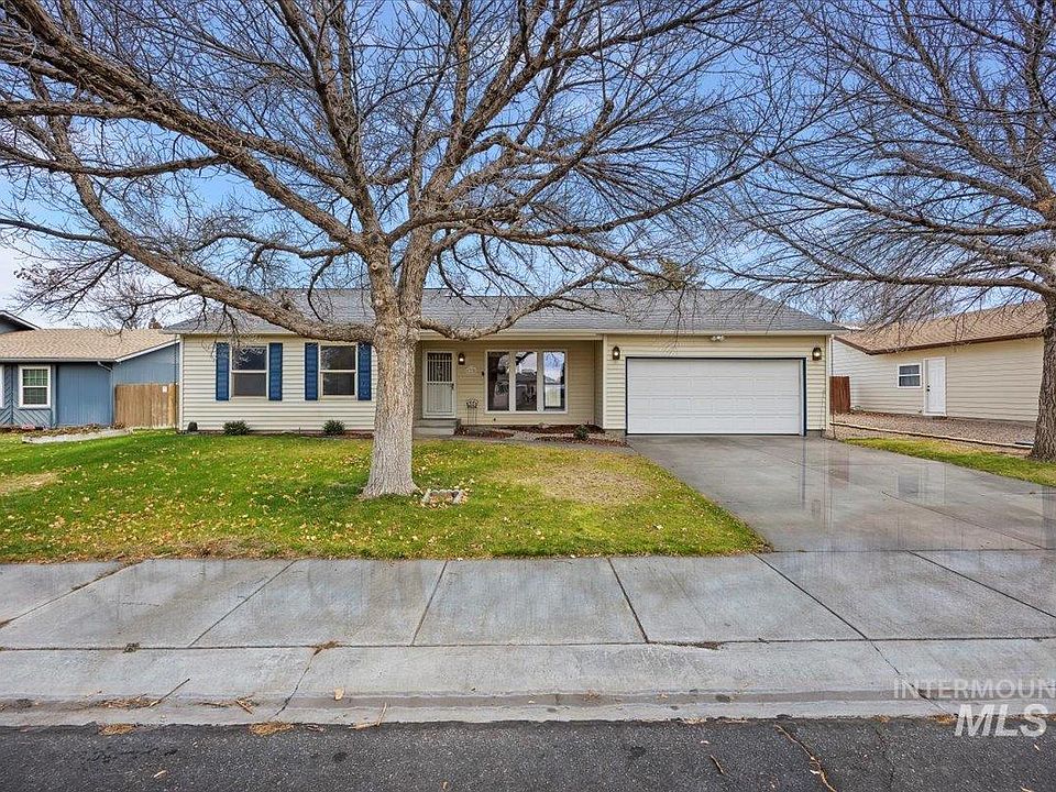 1st image of 738 Aspenwood Ln