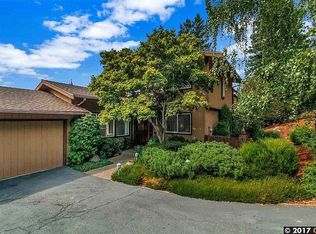 26 Silverwood Ct, Orinda, CA