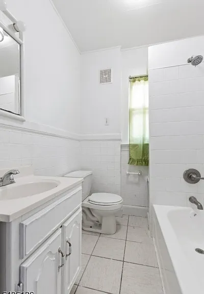 40 Linden Ave #2 — Photo 23