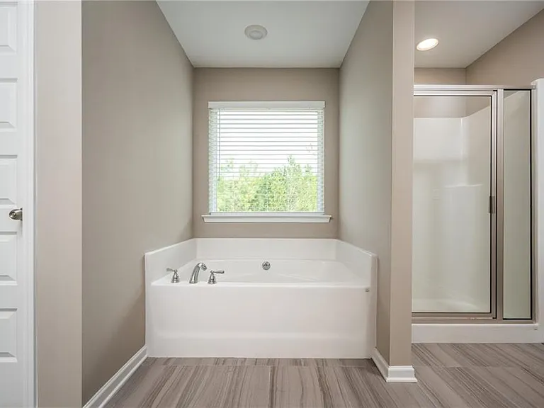 106 Belmont Ln — Photo 19