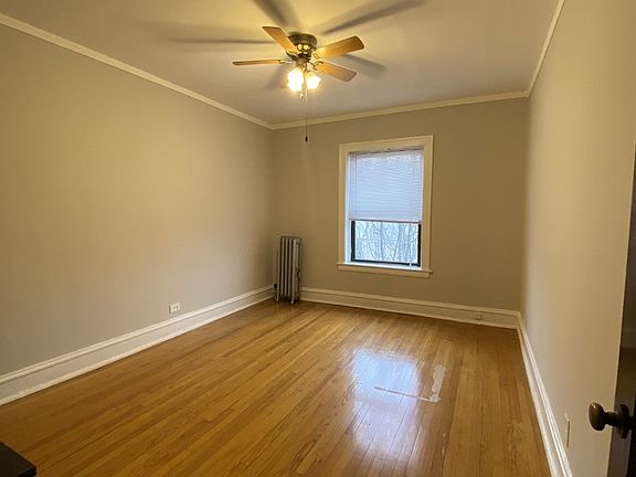 5th image of 1831 W Winona St #3