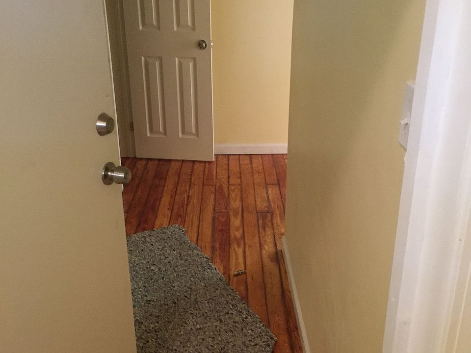1st image of 36 Cambridge St