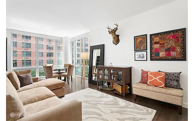 Rented by Douglas Elliman | media 26