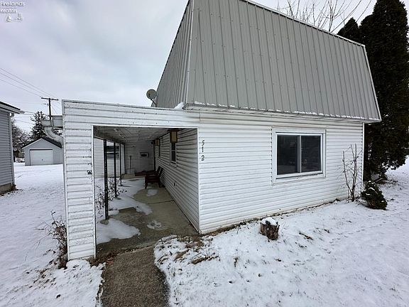 3rd image of 512 Woodland Ave