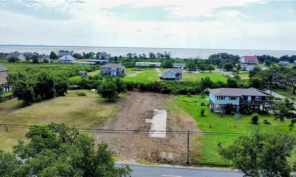 1st image of 5115 Jean Lafitte Blvd