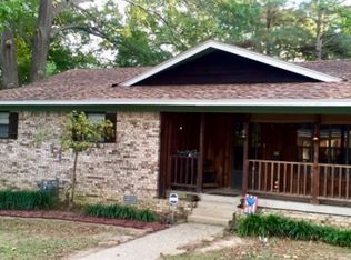 2015 Johnston Ave, Conway, AR 72034