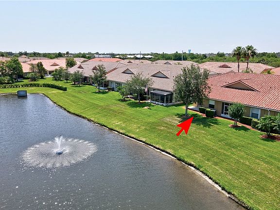 3rd image of 6380 Oxford Cir Unit 104D