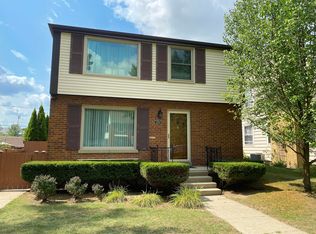 2977 N 70th St #2979, Milwaukee, WI 53210
