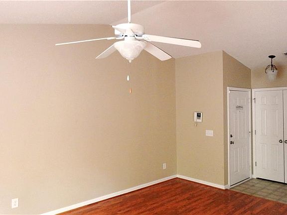 5th image of 4285-3B Cedarcroft Ct