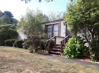 11 Lear Dr, Coventry, RI 02816