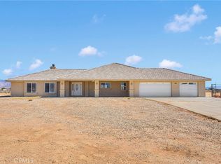 22983 Broken Lance Rd, Apple Valley, CA 92307