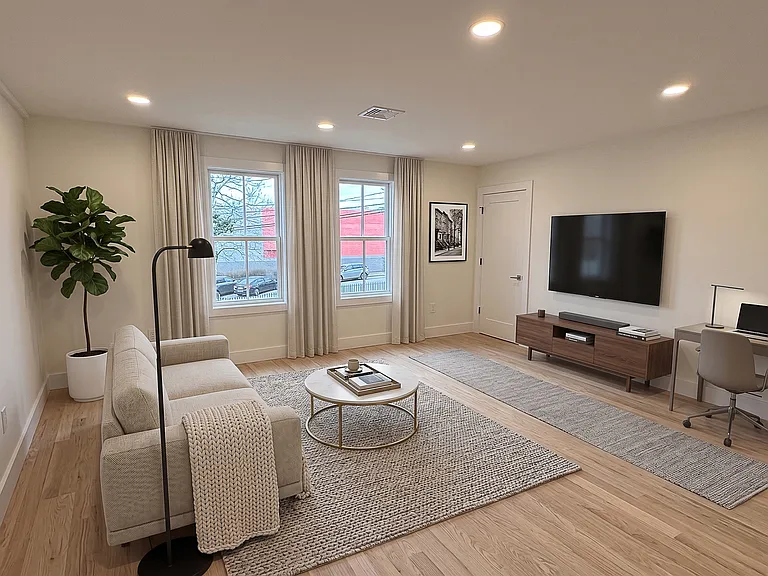 69 Elm St #2 — Photo 1