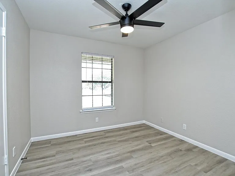 14407 Citron Cv — Photo 11