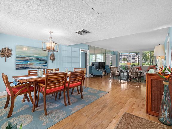 2nd image of 4009 N Cypress Drive #104