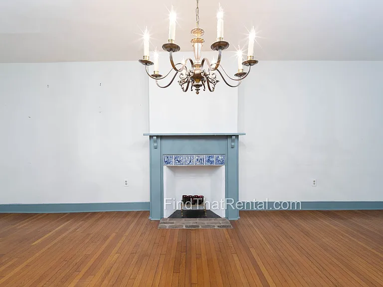 136 W Pomfret St — Photo 22