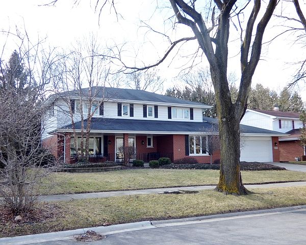 1st image of 8239 Arrowhead Ln