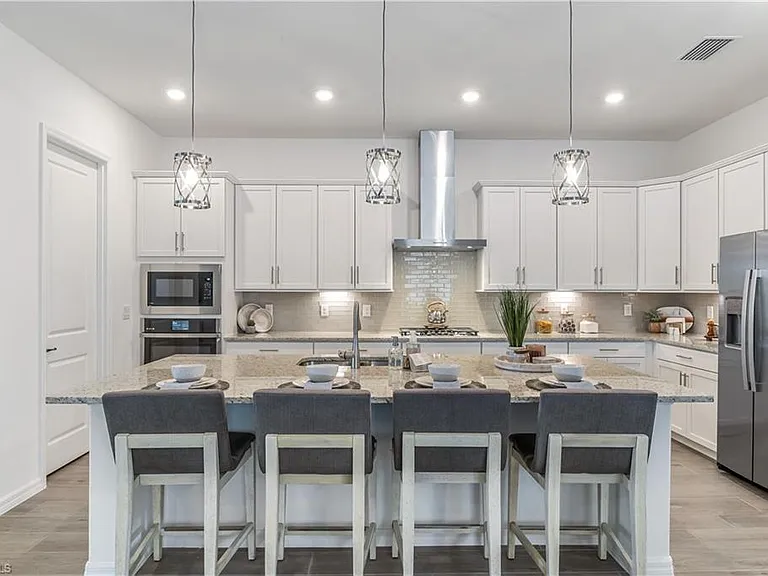 15907 Sugar Hill Dr #15907 — Photo 18
