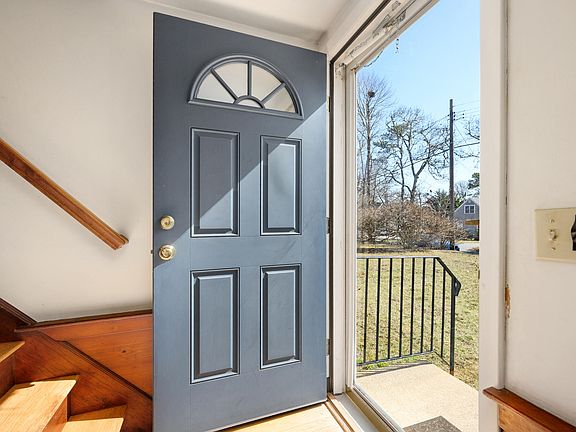 3rd image of 20 Harold Street