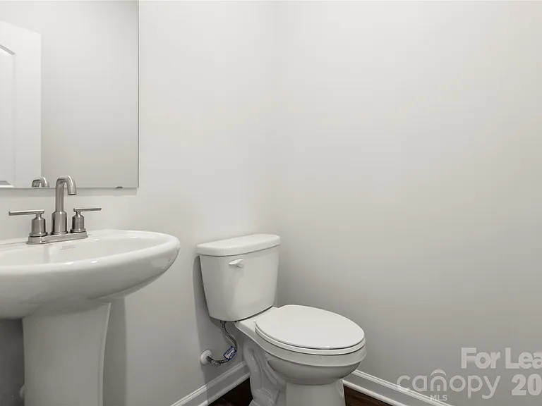 7113 Brookview Ln — Photo 24