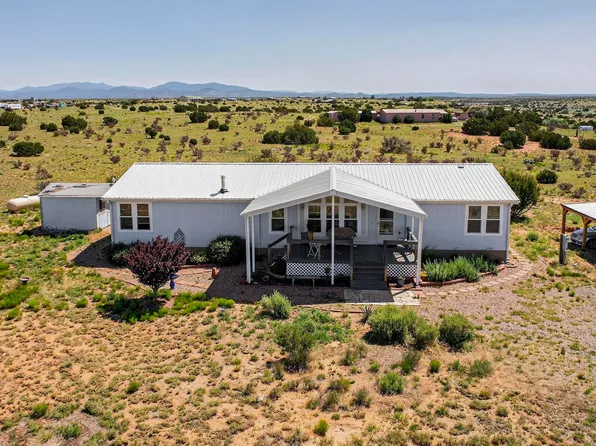 218 Haozous Rd, Santa Fe, NM 87508