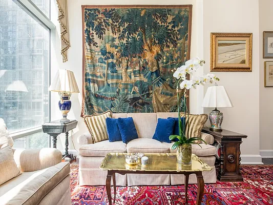 Sold by Sotheby's International Realty | media 26