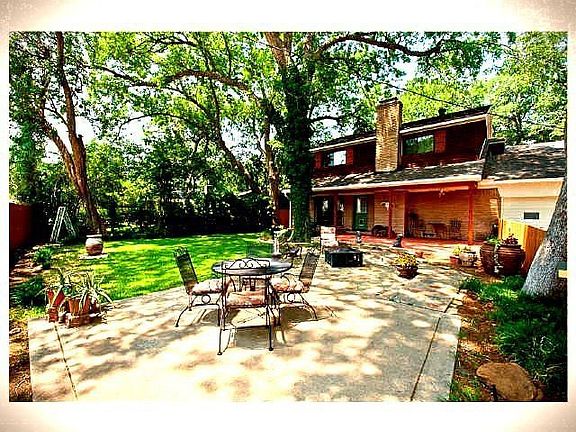 Gated private back yard