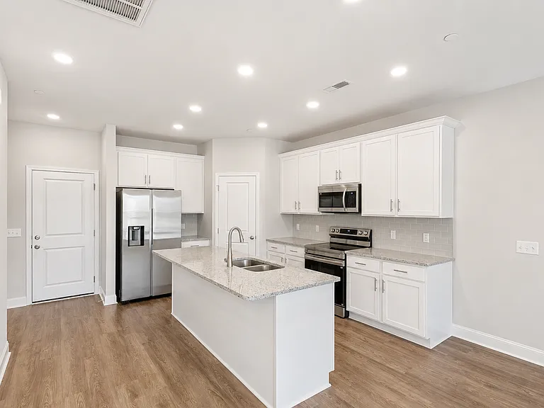 Kindrey Townhomes — Photo 14