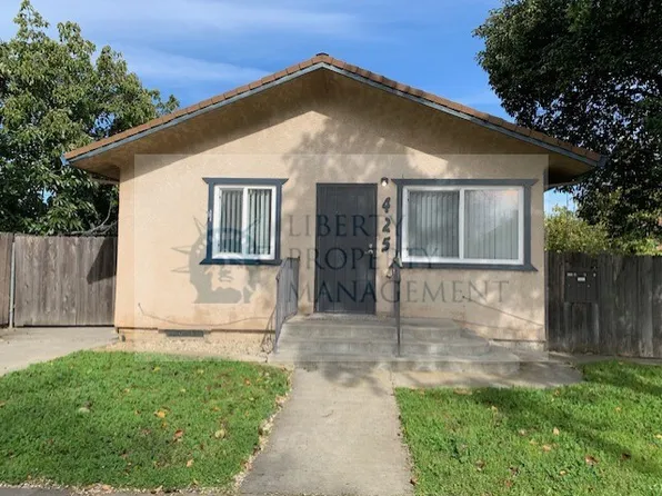 425 Hilborn St APT A, Lodi, CA 95240
