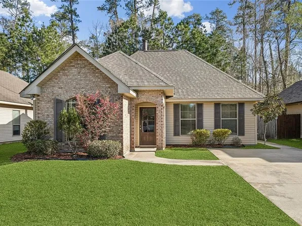 825 Fay St, Mandeville, LA 70448