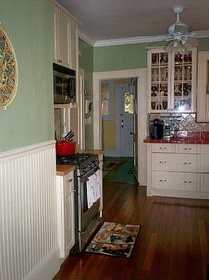 2nd view of kitchen...