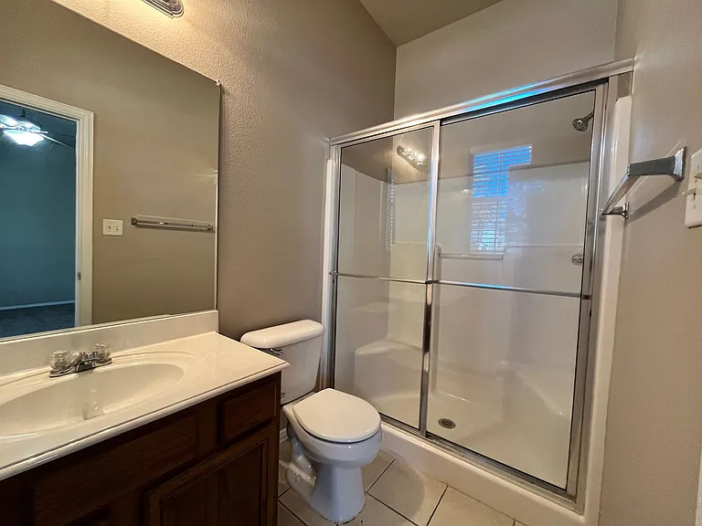 1506 Poinsettia Blvd — Photo 9