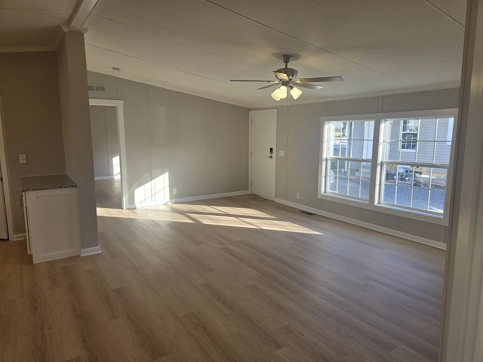 223 East Park Avenue - 1 — Photo 3