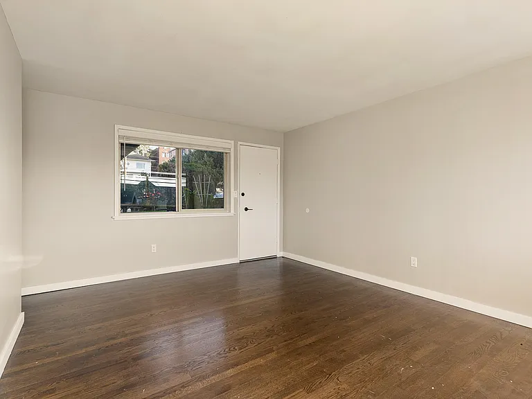 Rucker Court Apartments — Photo 24