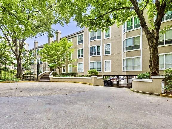 2nd image of 244 13th St NE APT 201