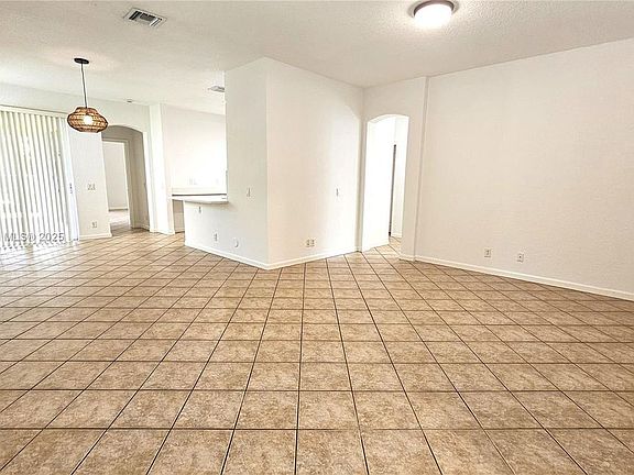 2nd image of 686 Conservation Dr