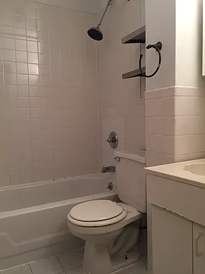 Rented by Waverly Realty Associates | media 29