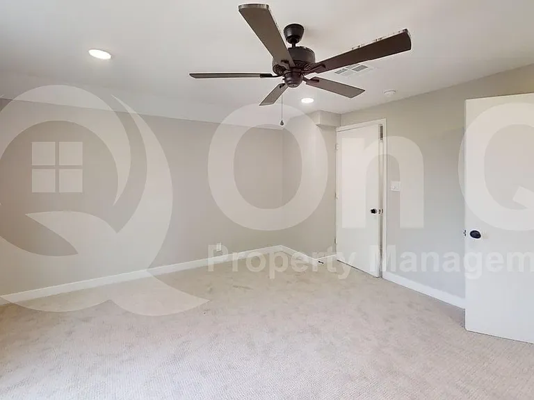 9459 N 64th Dr — Photo 9