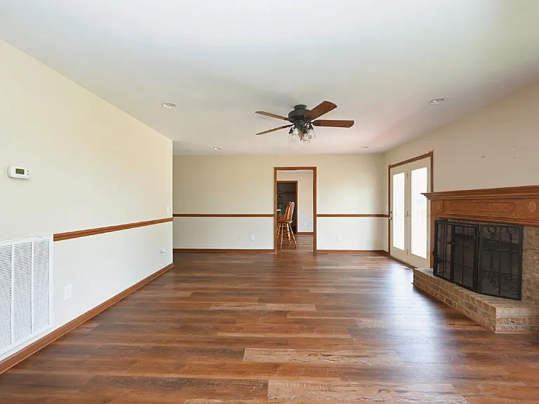 4616 Woodrow Wilson Rd — Photo 47
