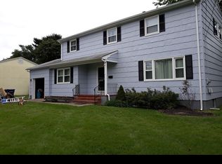 382 W Park Ave, Oakhurst, NJ 07755