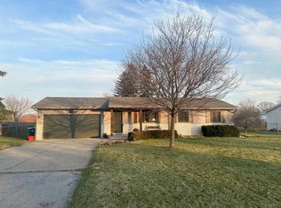 3594 Hensler Pl, Saginaw, MI 48603