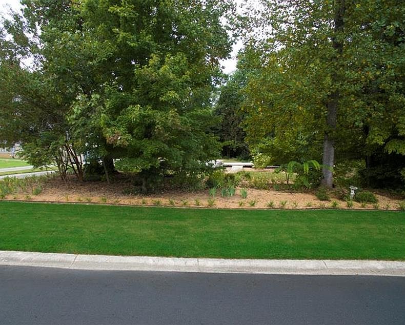 2nd image of 4948 Leisure Dr