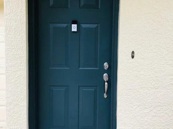 170 SW Peacock Blvd, Pt Saint Lucie, FL