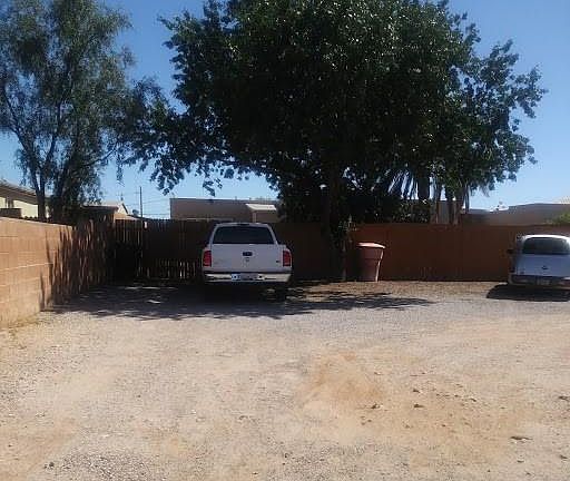 3rd image of 442 E Blacklidge Dr #446