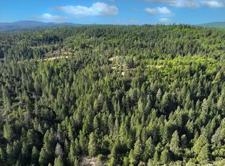 19997 Red Dog Rd, Grass Valley, CA 95945