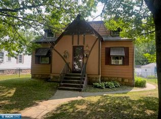 2710 5th Ave E, Hibbing, MN 55746