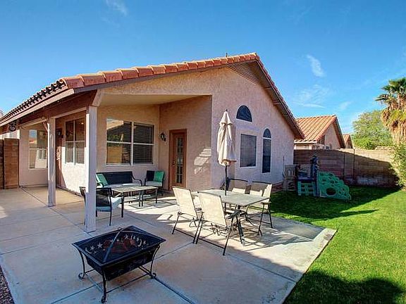 3rd image of 8952 W Tierra Buena Ln