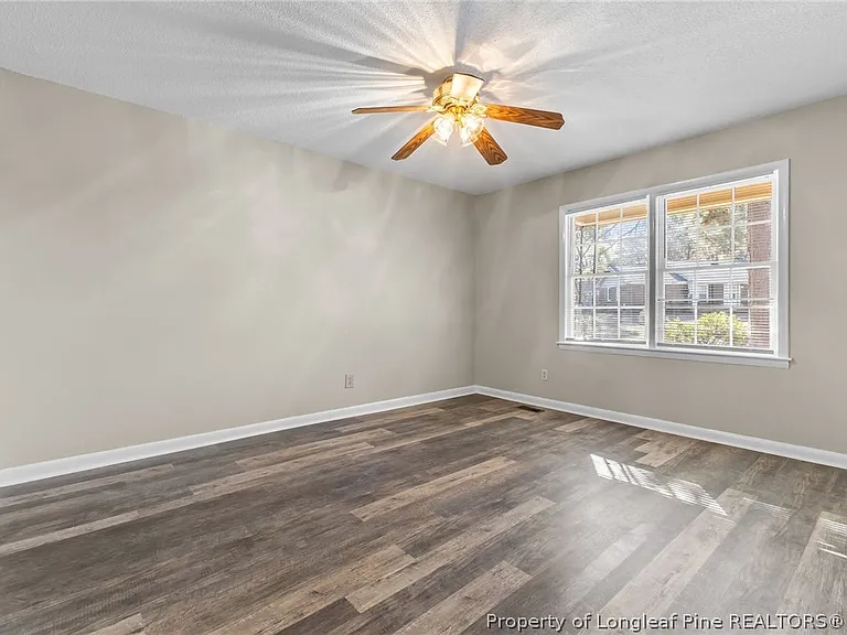 4418 Spinel Dr — Photo 5