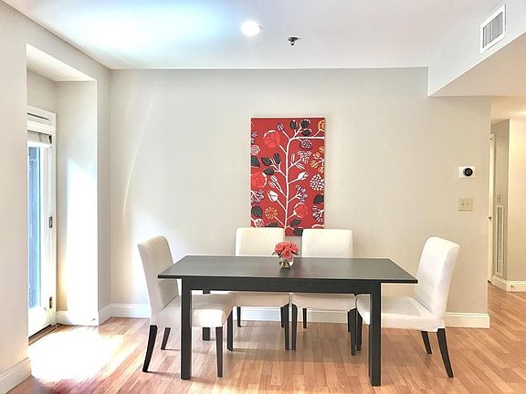 5th image of 275 Cypress St APT 105