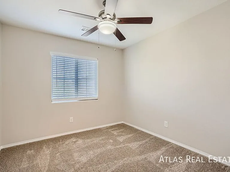 10601 Derby Peak Ln — Photo 9